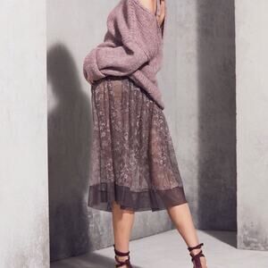 Victoria’s Secret Floral Lace Floral Midi Length Skirt Womens Medium